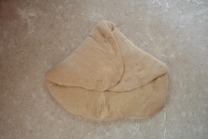 תמונה המדגימה כיצד לעצב ככר לחם