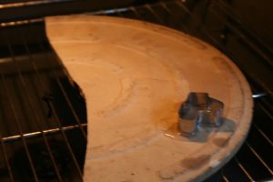 תבנית ובתוכה מים