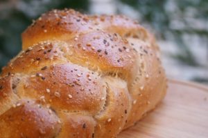 איך להכין חלה עם מחמצת