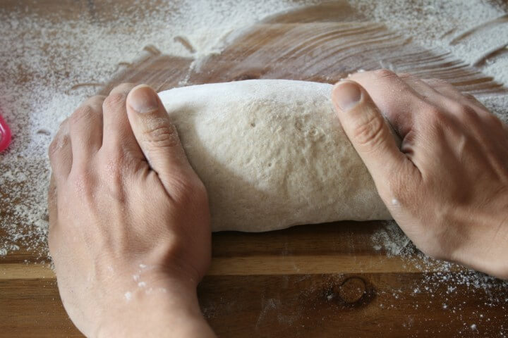 יצירת עיצוב חופשי עם הידיים