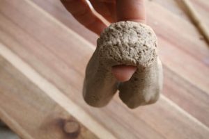 בצק טף שביר