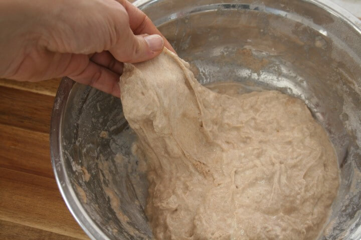 לישת בצק ג'בטה