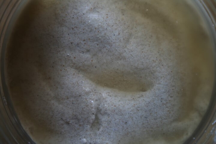 הכנת אינג'רה עם מים בלבד