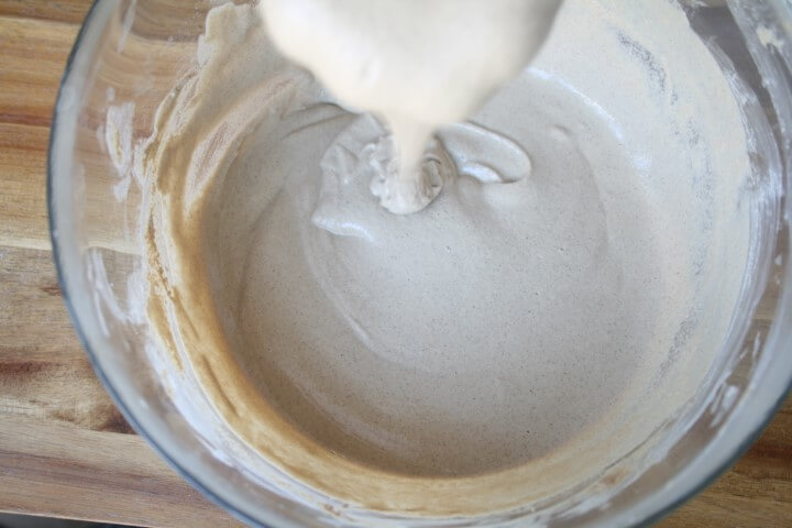 ערבוב מים לפני תסיסת טף