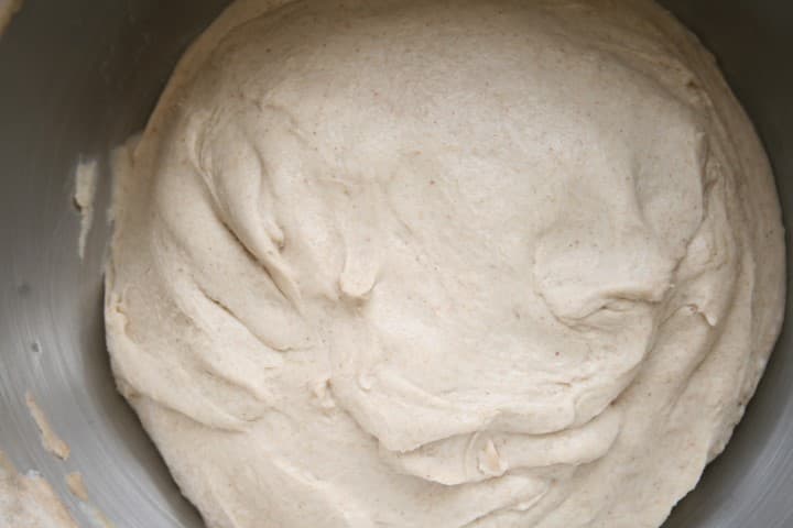 בצק כוסמת לאחר לישה