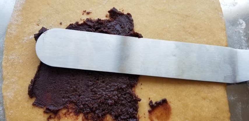 מריחת מלית העוגה