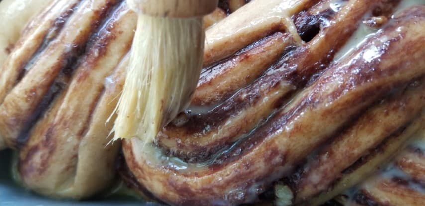 זיגוג חלמון לעוגת מחמצת