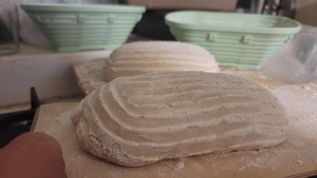 בצקים לפני הכנסה לתנור